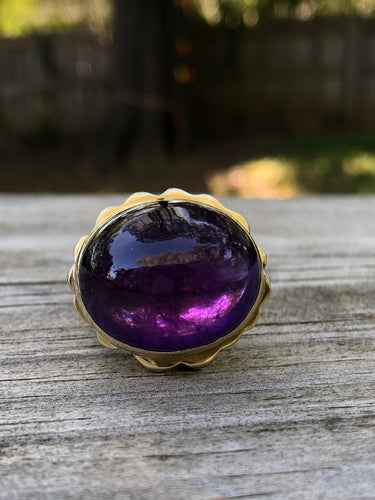 18k Yellow Gold 42 Carat Cabochon Amethyst Ring